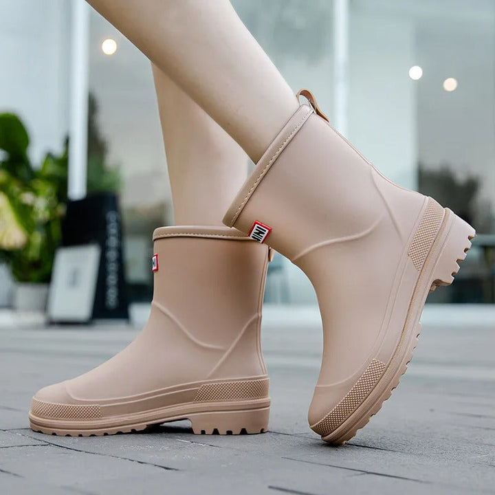 Léna | Bottes Mi-Hautes Imperméables – Élégance et Confort Sous la Pluie