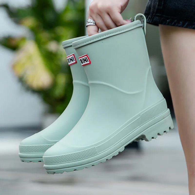 Léna | Bottes Mi-Hautes Imperméables – Élégance et Confort Sous la Pluie